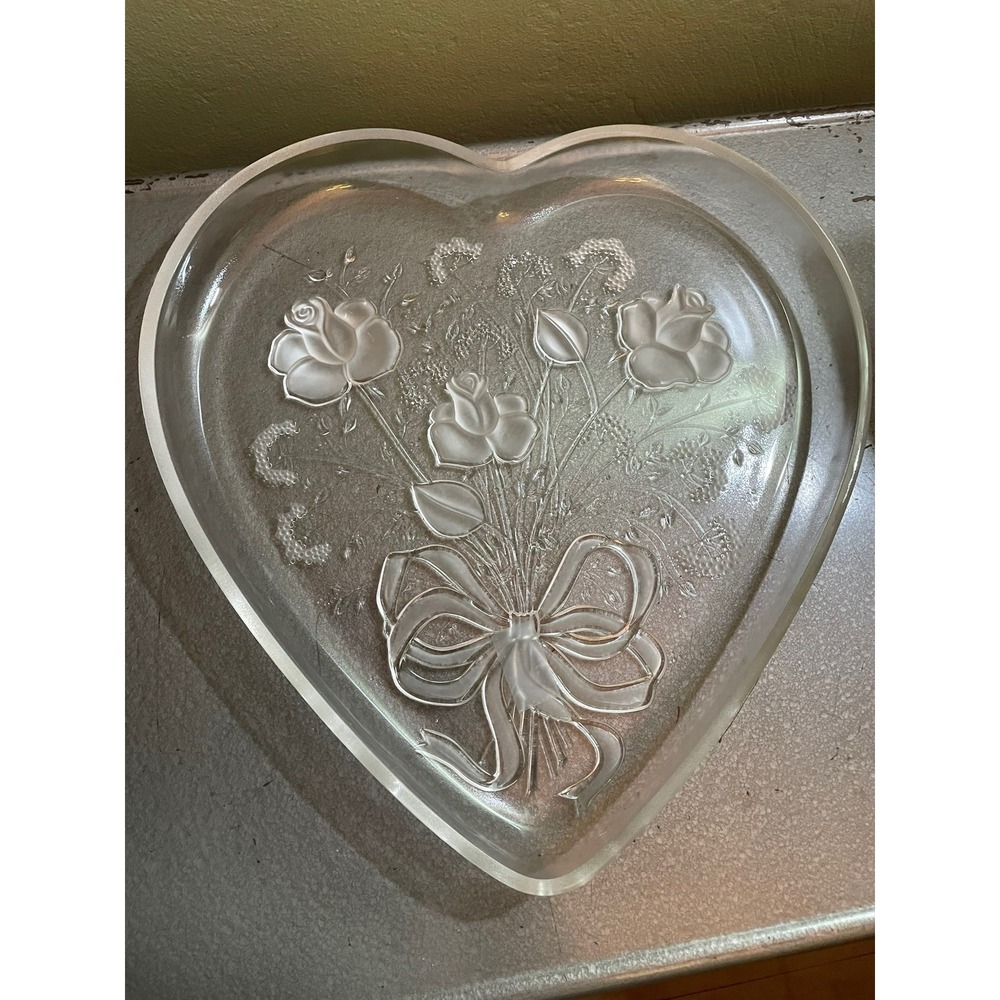 Mikasa Crystal Heart Shaped Tray W/ Embossed Floral & Bow Motif -‎ Vintage